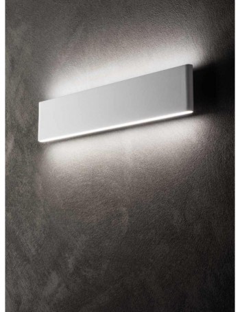 ONDALUCE: Applique LED metallo bianco forma rettangolare 40cm in offerta