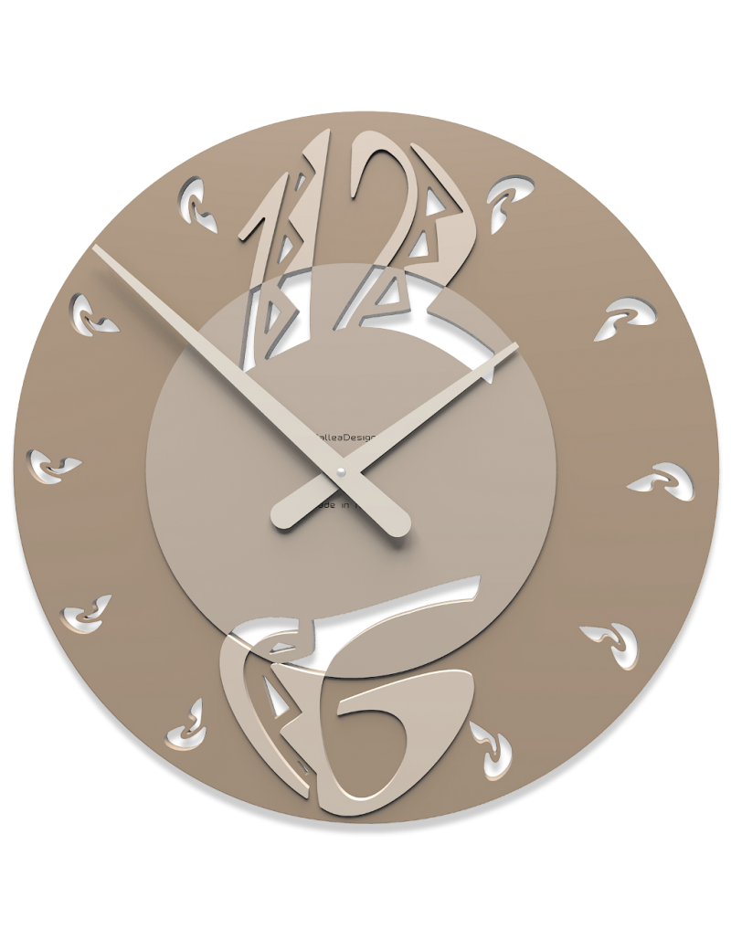 CALLEADESIGN: Orologio da parete in legno intagliato rotondo etnico moderno color caffelatte in