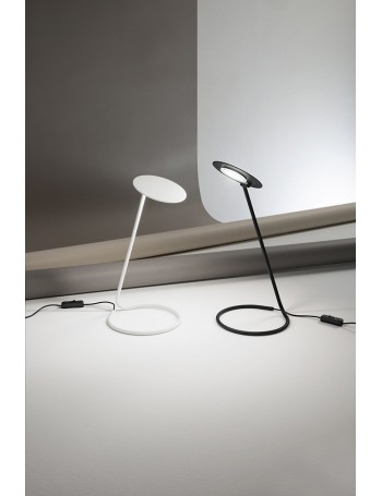 Kobra lampada da tavolo minimal 5w LED bianca inclinabile luce calda 