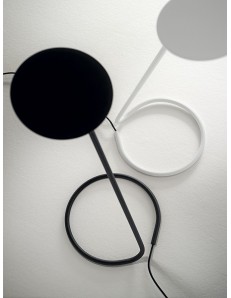 Kobra lampada da tavolo minimal 5w LED nero inclinabile luce calda