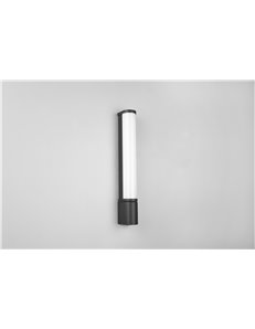 Piera applique led bordo nero con presa corrente ed interruttore ip44 l. 41,5cm Moderno LED