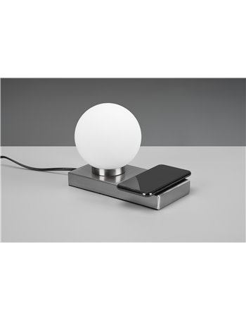 Chloe lampada da tavolo acciaio con sfera vetro bianco con base x ricarica induttiva cellulare con interruttore touch h. 15cm