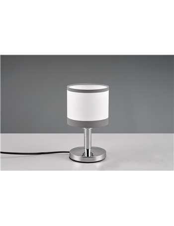 Davos lampada da tavolo metallo cromato paralume bianco e grigio h. 22cm